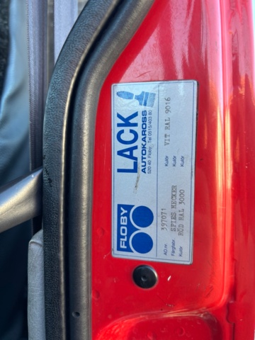 1367992-20 Släckbil - Volvo FL614 (24666km) -1998