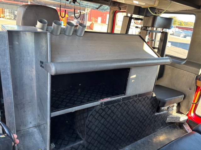 1367992-25 Släckbil - Volvo FL614 (24666km) -1998