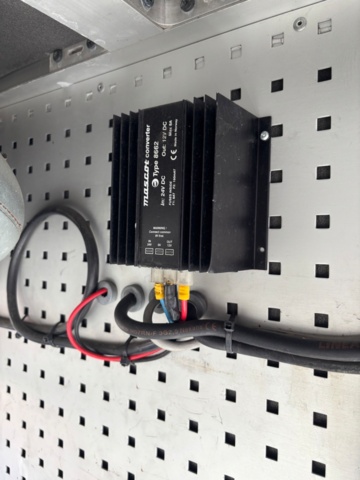 1367992-45 Släckbil - Volvo FL614 (24666km) -1998