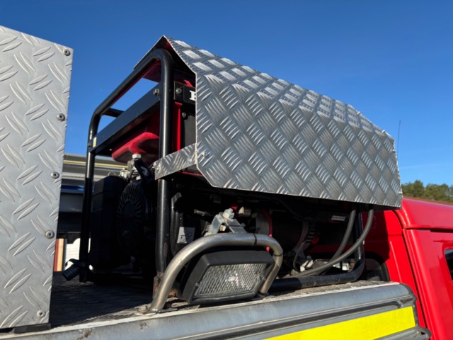 1367992-46 Släckbil - Volvo FL614 (24666km) -1998