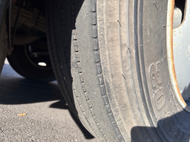 1367992-64 Släckbil - Volvo FL614 (24666km) -1998