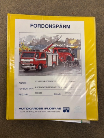 1367992-65 Släckbil - Volvo FL614 (24666km) -1998