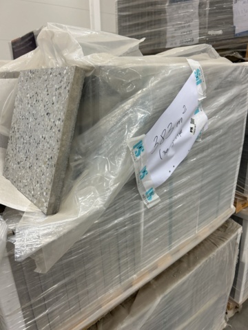 1432719-3 Terrazzo 30*30 cm.  Ca 20kvm