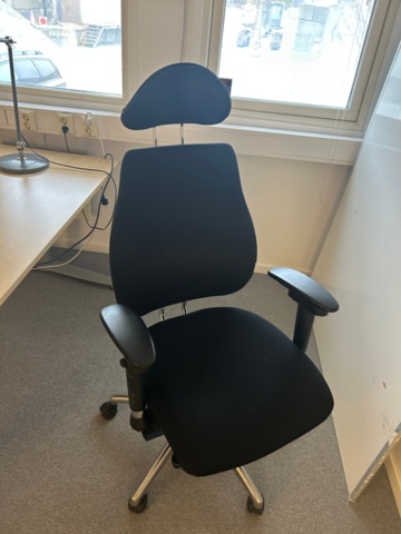 1383315-62 Kontorsmoduler 14 st kompletta med inredning och kontorsutrustning