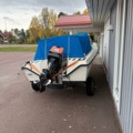 1352515-4 Ryds HT-båt med 40 hk Arcimedes utombordare och upptagningsvagn