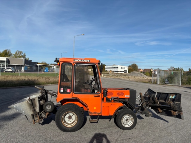 918897-6 Holder P70 - Snöblad, spridare, sopaggergat