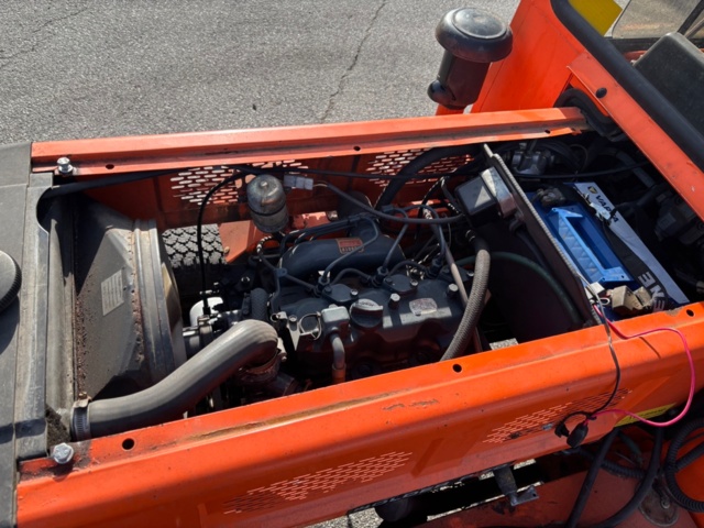 918897-9 Holder P70 - Snöblad, spridare, sopaggergat