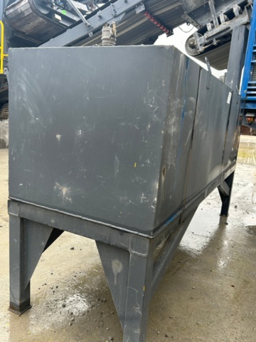 1383326-4 Farm tank 3000 liters - Sondells -2000