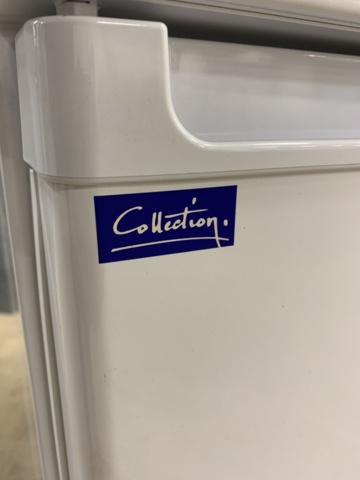 1432768-3 Trinettkök med kylskåp