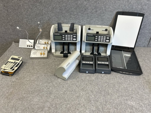 1368049-1 Sedelräknare 2 st, verifieringsenheter och tillbehör