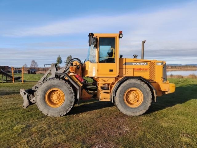 1400929-2 Lastmaskin Volvo L70D -2000