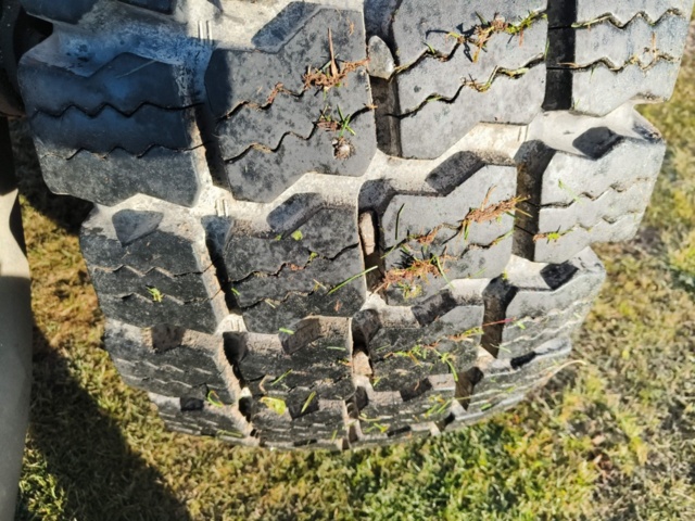 1400929-10 Lastmaskin Volvo L70D -2000