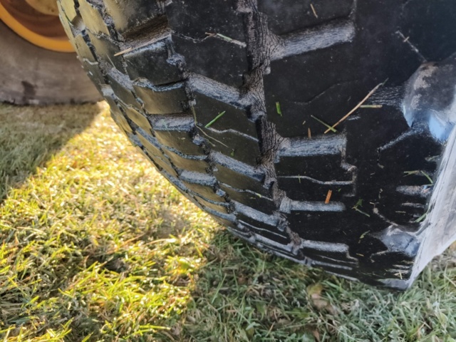 1400929-14 Lastmaskin Volvo L70D -2000