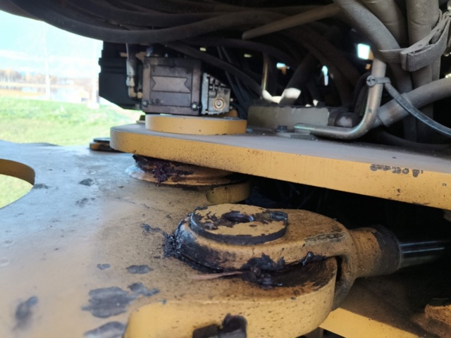 1400929-39 Lastmaskin Volvo L70D -2000