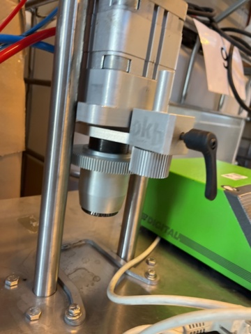 1429853-7 Krympmaskin