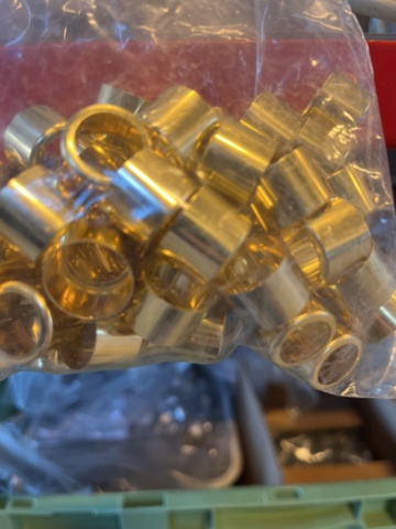 1429853-8 Krympmaskin