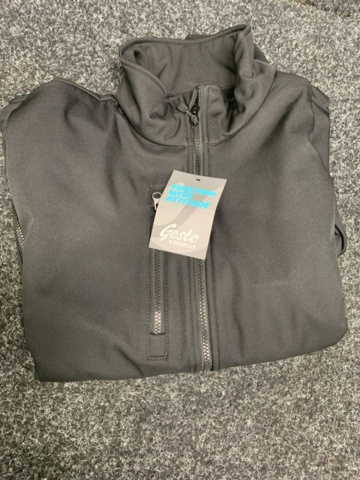 1433148-3 Softshellväst Gesto, Strl S