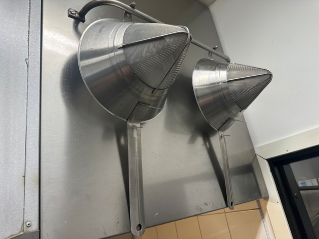 1433197-10 Diverse köksutrustning och tillbehör