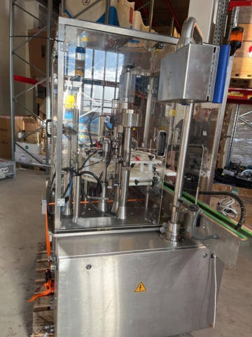 1429854-10 Kapsyleringsmaskin