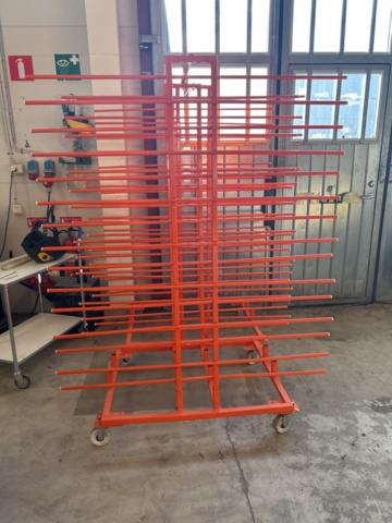 1429918-1 Torkställ / avställningsställ på hjul