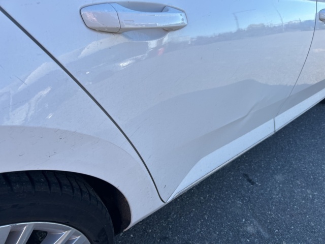 1423354-51 Škoda Superb Kombi 2.0 TDI 4x4 DSG Sekventiell, 200hk, 2021