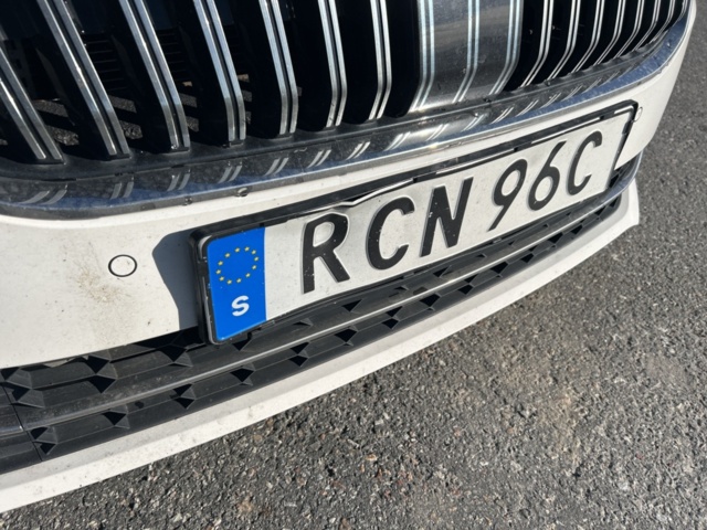 1423354-53 Škoda Superb Kombi 2.0 TDI 4x4 DSG Sekventiell, 200hk, 2021