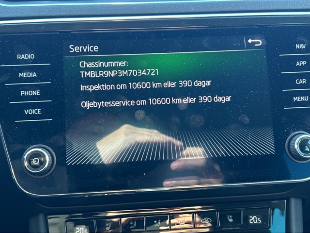 1423354-14 Škoda Superb Kombi 2.0 TDI 4x4 DSG Sekventiell, 200hk, 2021