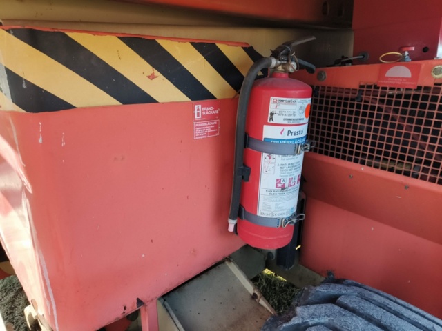 1400949-16 Saxlyft JLG 3394RT -2002