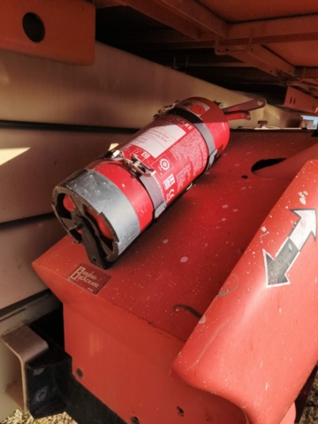 1400949-27 Saxlyft JLG 3394RT -2002