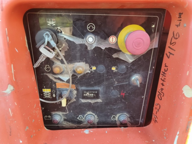 1400949-29 Saxlyft JLG 3394RT -2002