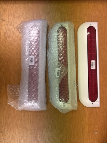 1321032-1 Extra bromsljus 3 st LED