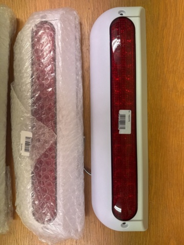 1321032-2 Extra bromsljus 3 st LED