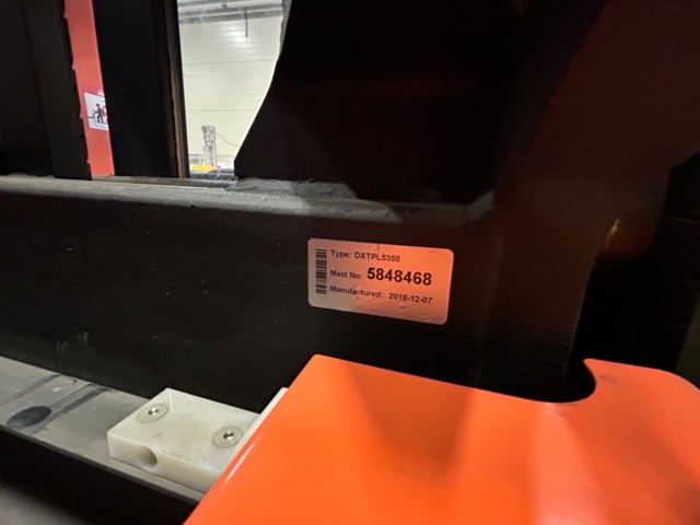 1388978-11 Smalgångstruck med förarplats - Toyota BT Vector ,VCE100, -2018