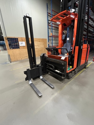 1388978-15 Smalgångstruck med förarplats - Toyota BT Vector ,VCE100, -2018