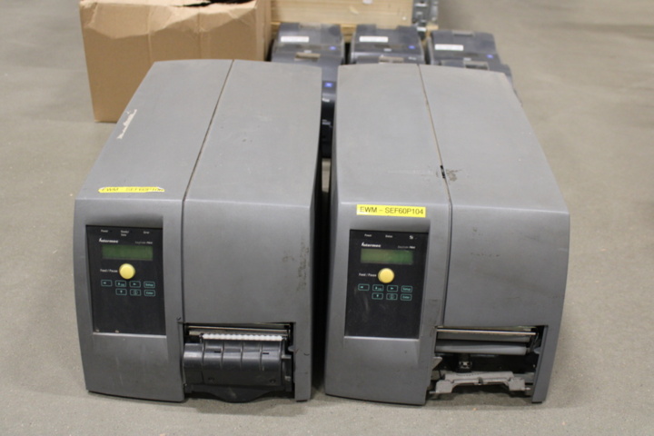 1388922-4 Pallet with screens, label printers, hand scanners, etc.