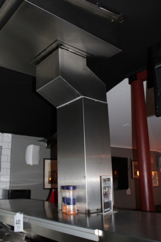 1388441-10 Grillkombination med stekytor och kylbänk