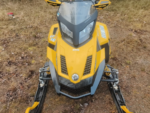 1400962-8 Ski-Doo MXZ 1200 -2009