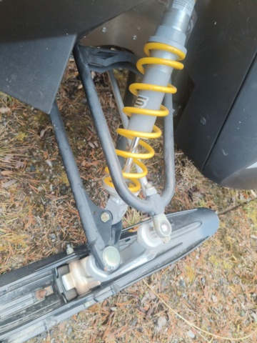 1400962-10 Ski-Doo MXZ 1200 -2009