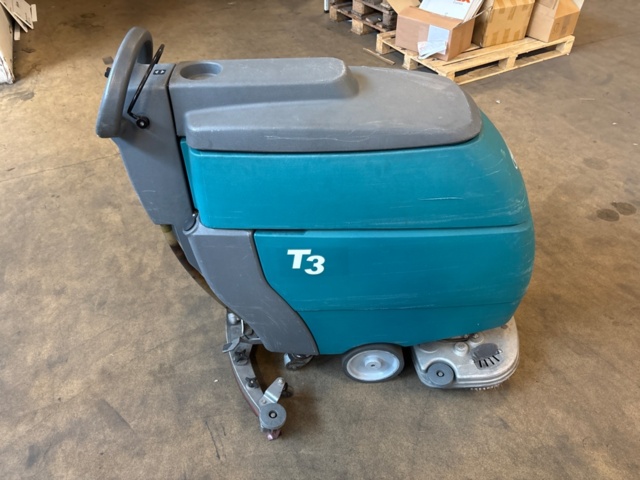 1368154-2 Skurmaskin med laddare - Tennant T3