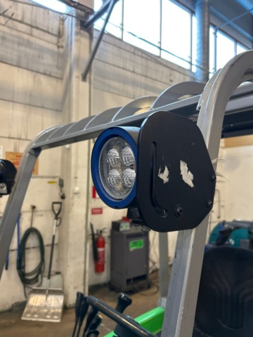 1368195-13 Motviktstruck - Cesab B 315