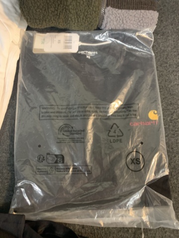 1433349-8 9 st klädesplagg, Strl XS