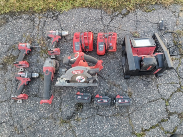 1400964-1 Milwaukke paket