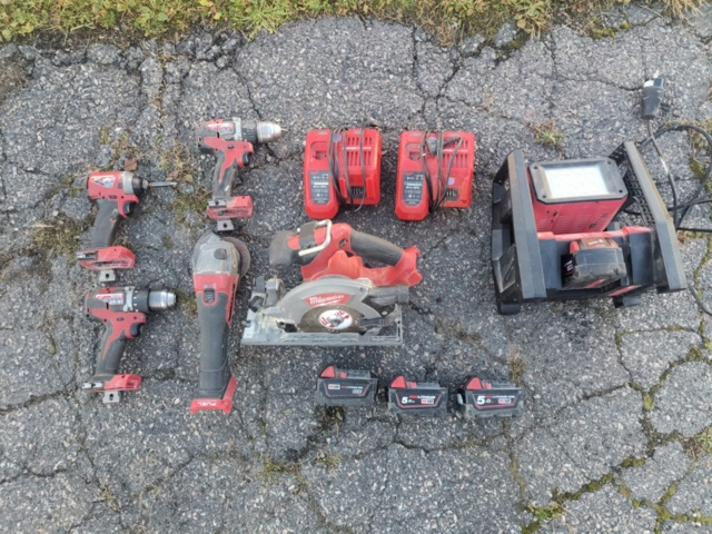 1400964-2 Milwaukke paket