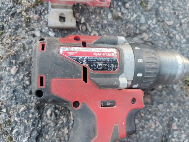 1400964-15 Milwaukke paket