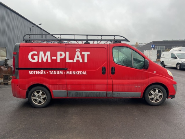 1351334-4 Nissan Primastar 2.9t 2.0 dCi Manuell, 114hk, -2012