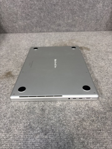 1420945-4 Apple MacBook Pro 14" med M3 Pro-chip