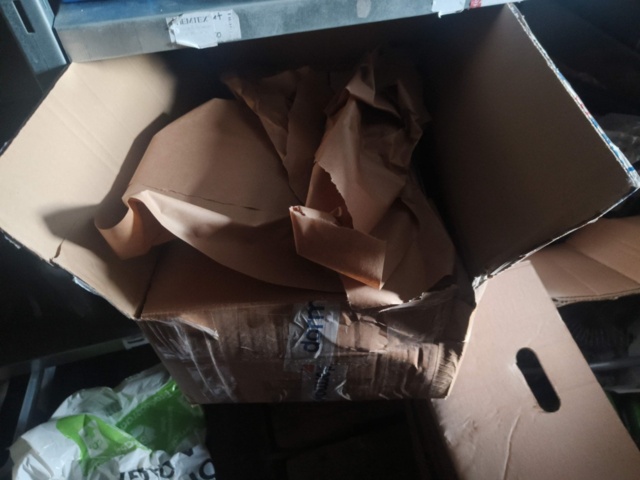 1400975-7 Parti med låstillbehör och skruv