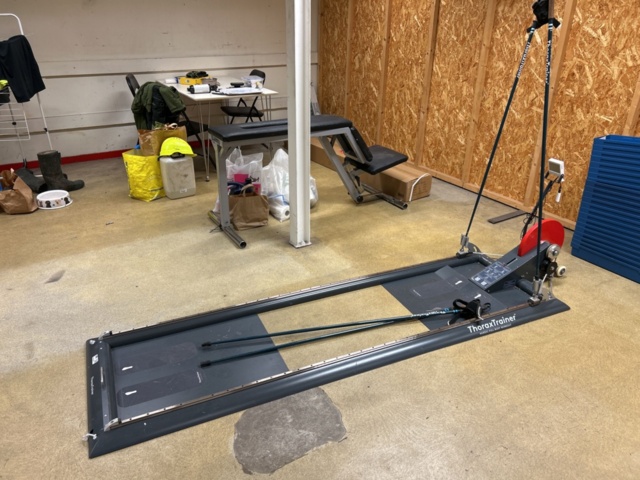 1427437-1 Stakmaskin – ThoraxTrainer