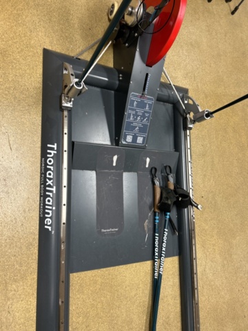 1427437-4 Stakmaskin – ThoraxTrainer