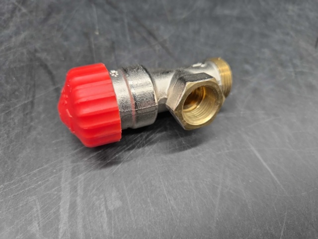 1433777-3 Ventilhus, 15 st TRV-3 DN10 vinkel – IMI